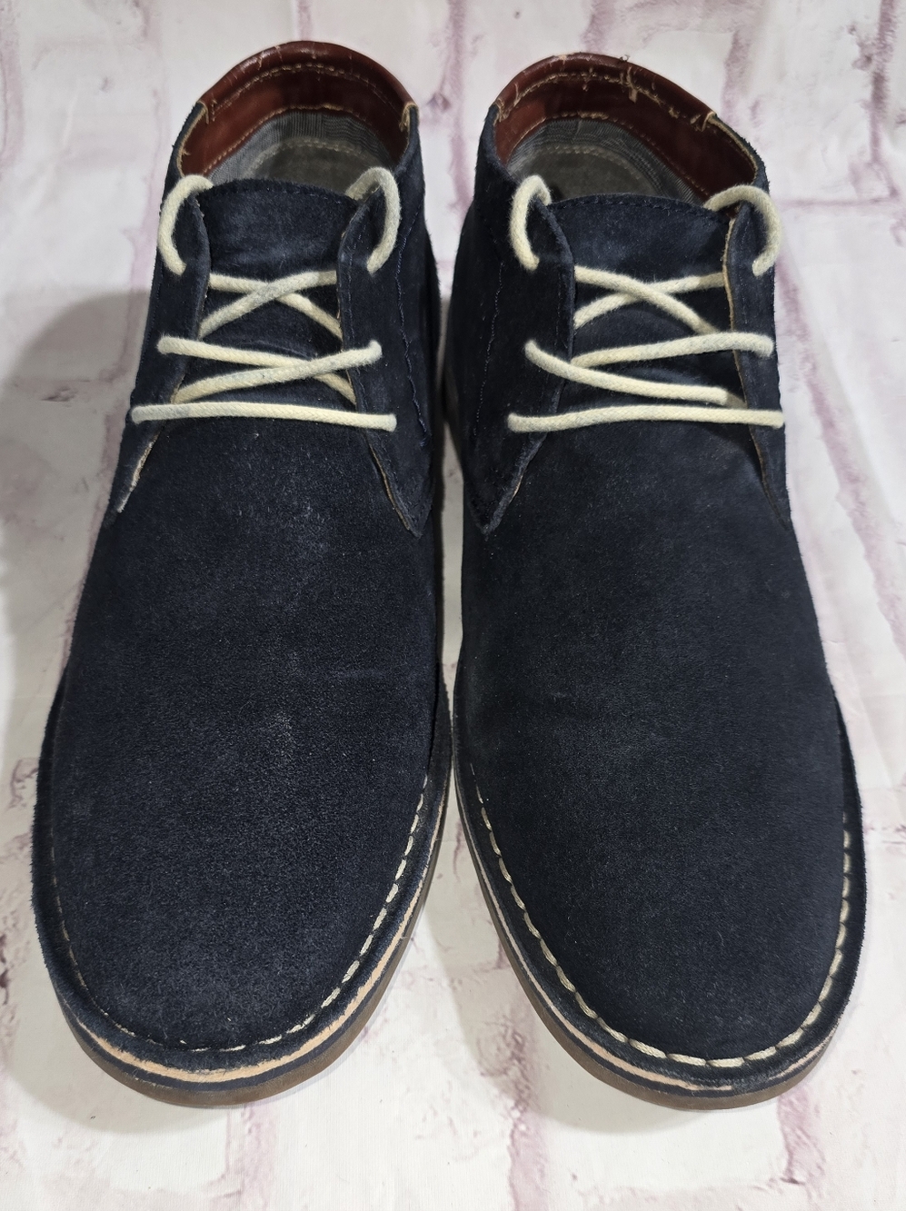 Kenneth Cole Reaction Navy Suede Chukka Boots with Cream Laces